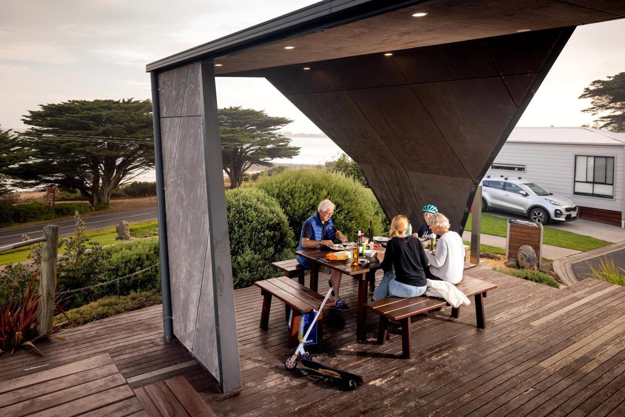 Big4 Apollo Bay Pisces Holiday Park Exterior photo